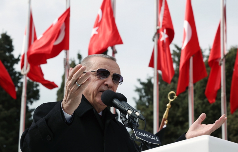 ERDOĞAN : “18 MART ZAFERİ BİR ANKA KUŞU GİBİ KÜLLERİMİZDEN DOĞDUĞUMUZ ZAFERİMİZDİR”