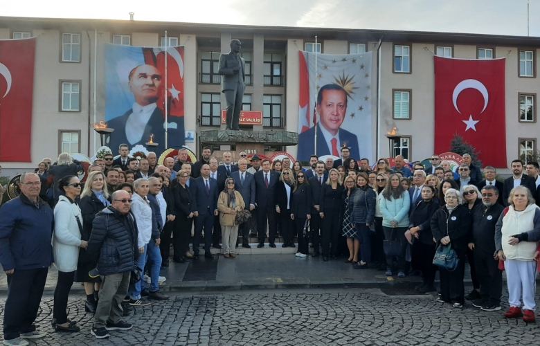 CHP Ulu Önder’i Alternatif Törenle Andı