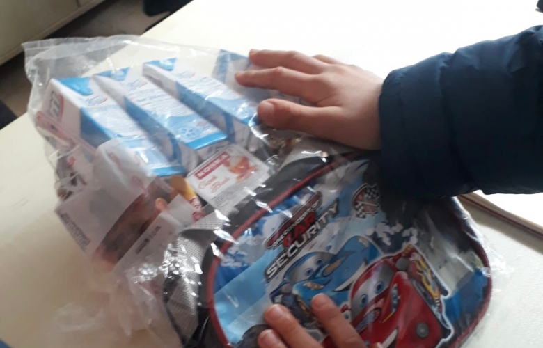 ÇANAKKALE BELEDİYESİ BESLENME ÇANTASI DAĞITIMLARI BAŞLADI