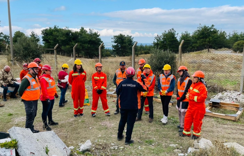 Çanakkale Mahalle Afet Gönüllüleri Afetlere Hazırlık Kapasitesini Güçlendiriyor