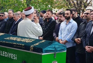 Çanakkale TV İmtiyaz Sahibi Sadettin Arslan Son Yolculuğuna Uğurlandı